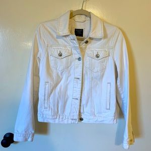 Abercrombie and Fitch white jean jacket